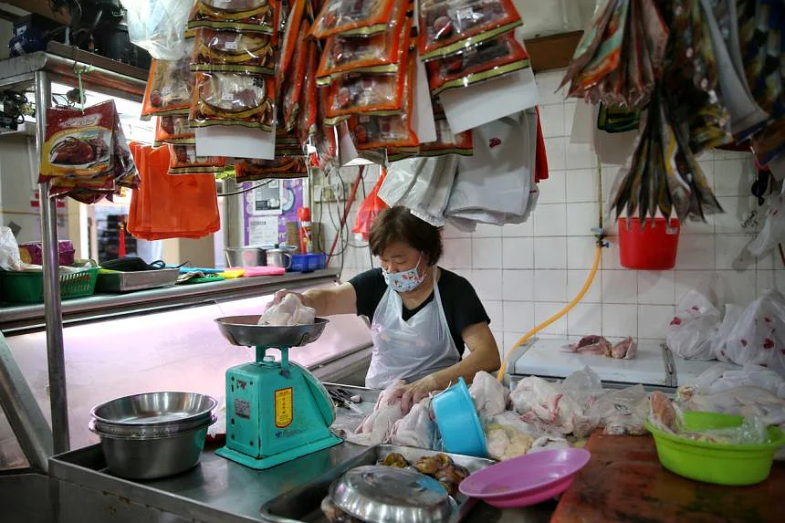 Singapore khốn đốn vì Malaysia cấm xuất khẩu thịt gà