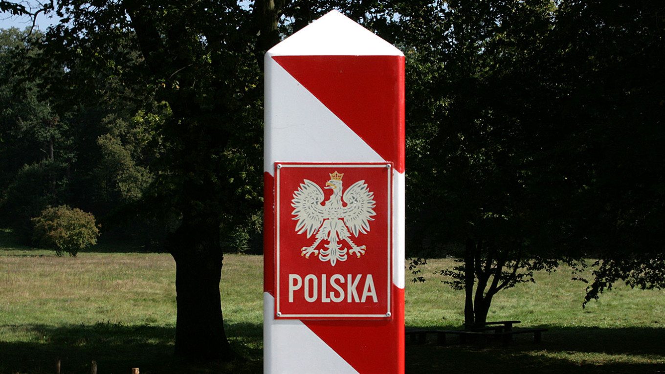 Ba Lan, Baltics Cho phép EU cấm thị thực với người Nga