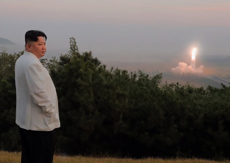 KCNA: Nhà lãnh đạo Triều Tiên kiểm tra cuộc tập trận tên lửa và từ chối đối thoại