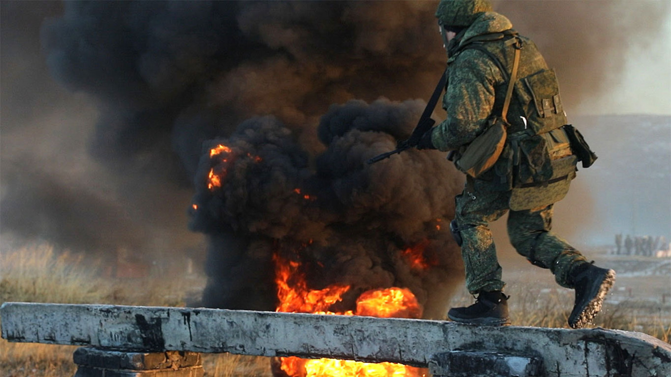 Tòa án quân sự kết án binh sĩ Nga đào ngũ ở Ukraine
