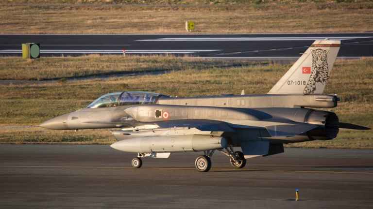 MỸ YÊU CẦU THỔ NHĨ KỲ CHẤP THUẬN THỤY ĐIỂN VÀ PHẦN LAN GIA NHẬP NATO ĐỂ ĐỔI LẤY F-16