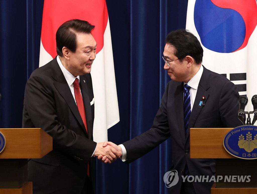 Hàn Quốc khôi phục hoàn toàn thỏa thuận chia sẻ thông tin quân sự với Nhật Bản