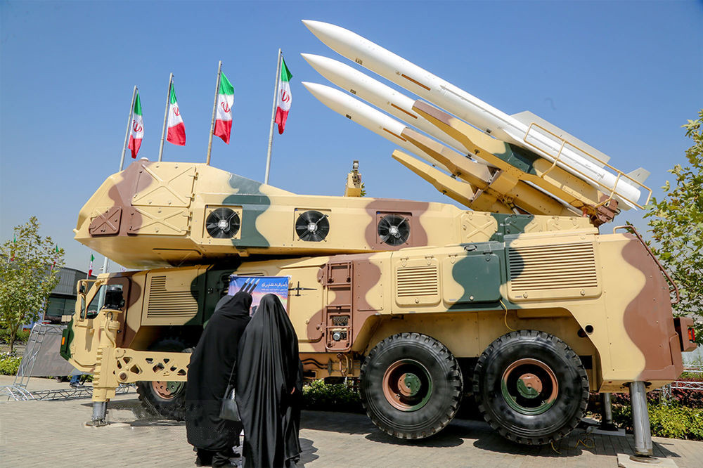 Iran khoe tên lửa 'chết người' bắn hạ máy bay không người lái RQ-4 Global Hawk của Mỹ; Chuẩn bị đón tiêm kích Su-35