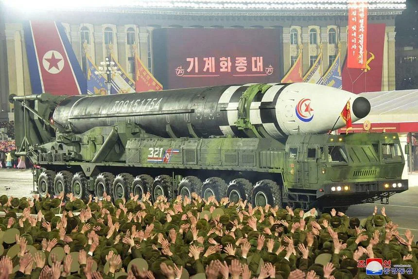 Cuộc duyệt binh của Triều Tiên 'có lẽ phóng đại quá mức' mối đe dọa ICBM: Tài liệu Mỹ bị rò rỉ