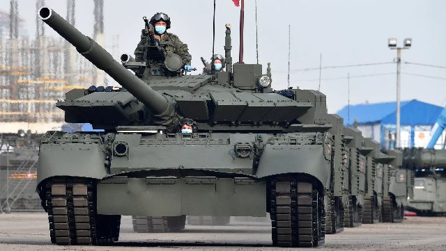 Quân đội Nga mở rộng đội xe tăng T-80BVM v.23